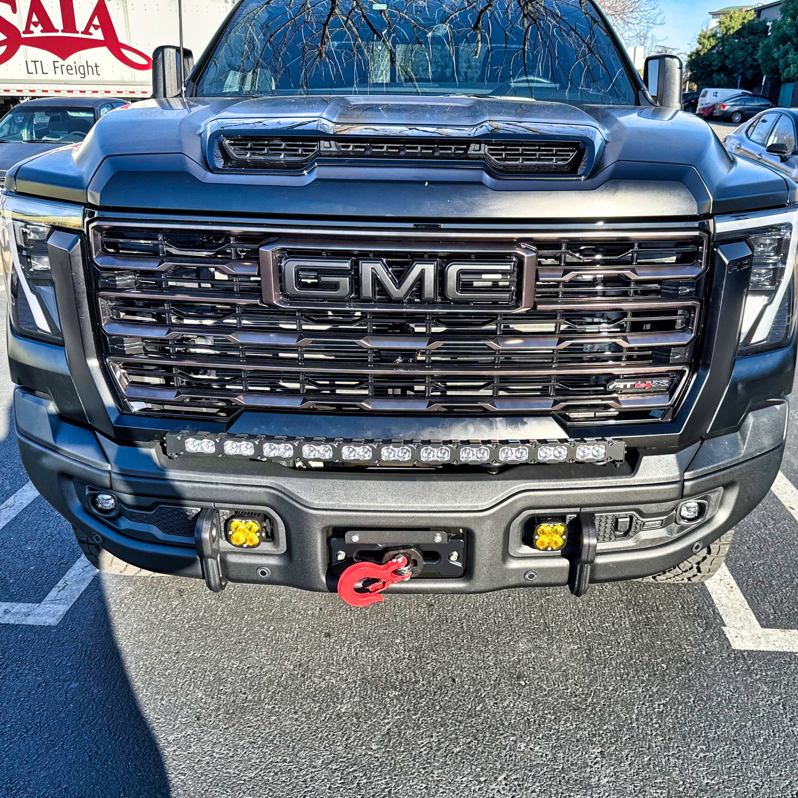2024+ GMC Sierra 2500/3500HD 40in Light Bar-PRO