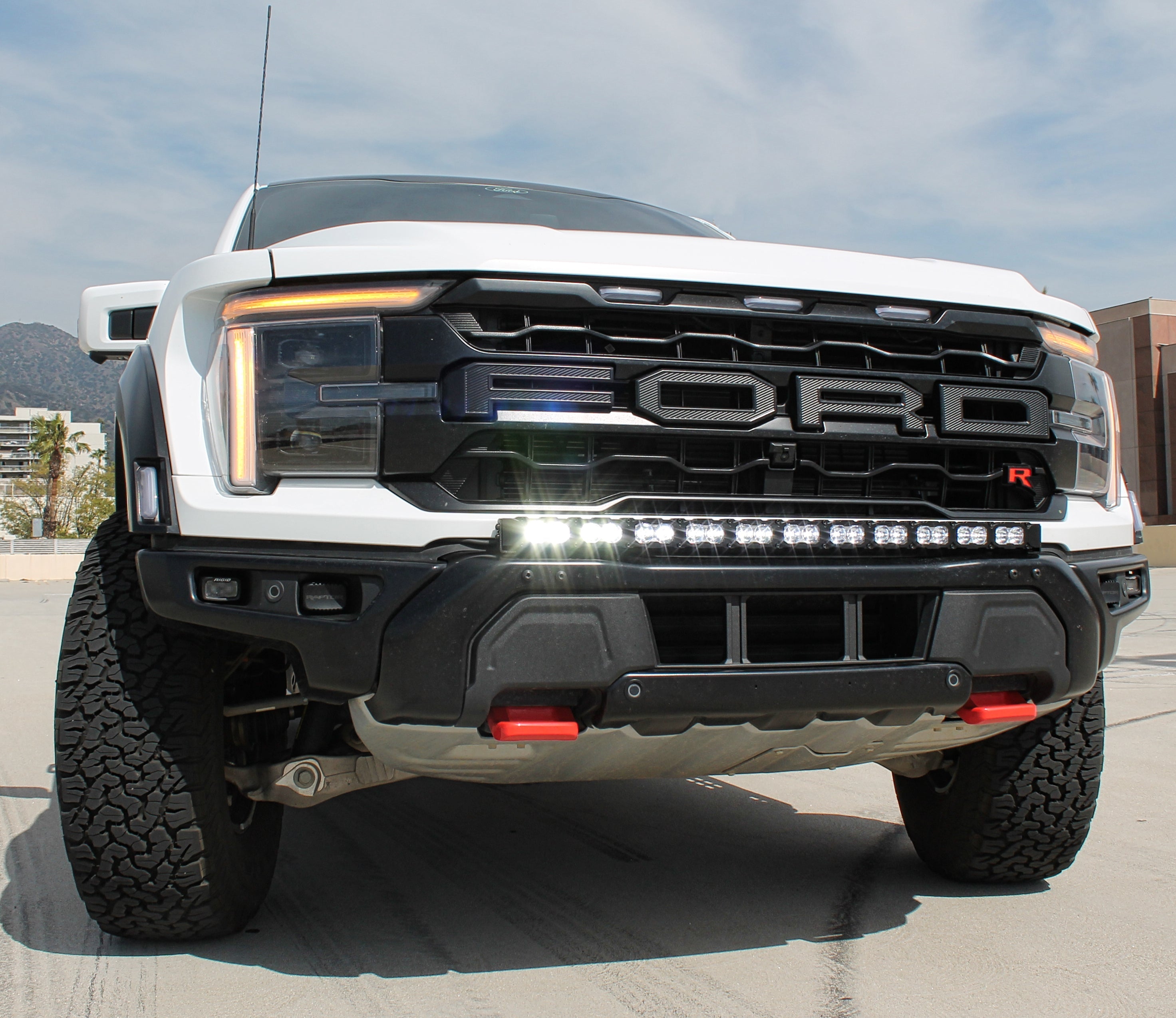 2024+ Ford Raptor Gen 3 Refresh (Modular Bumper) 40in Light Bar - PRO
