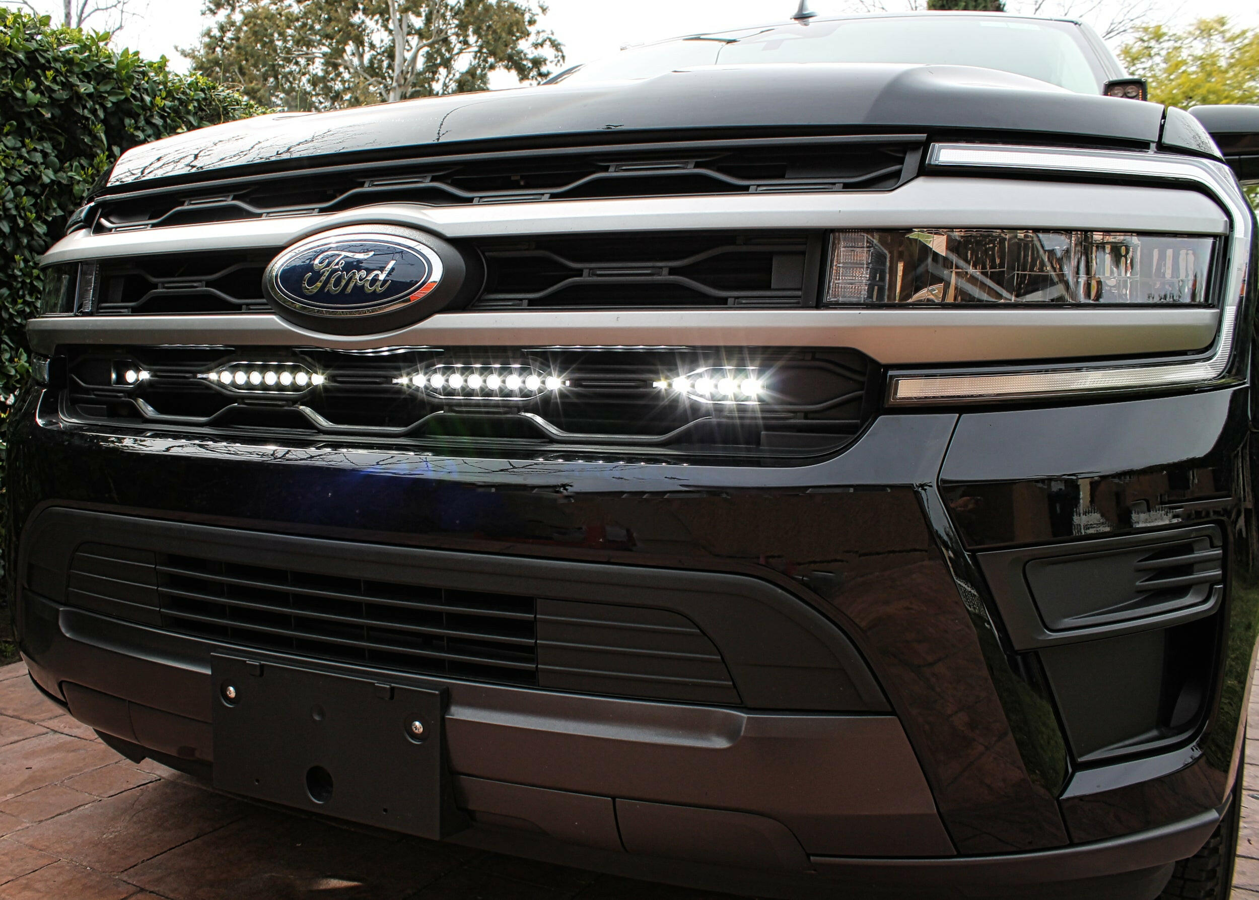 2022-2024 Ford Expedition 40in Light Bar