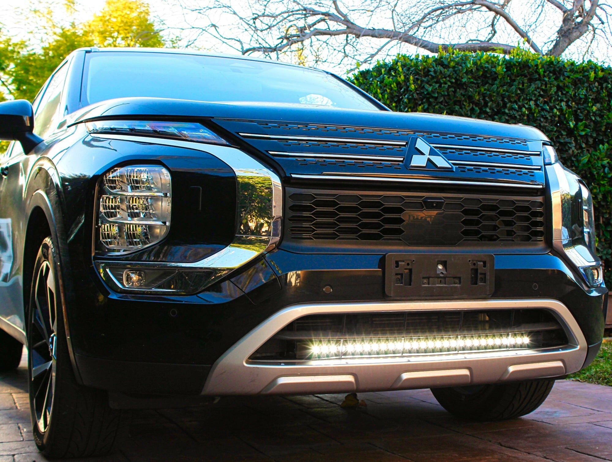 2022+ Mitsubishi Outlander Single 30in Light Bar