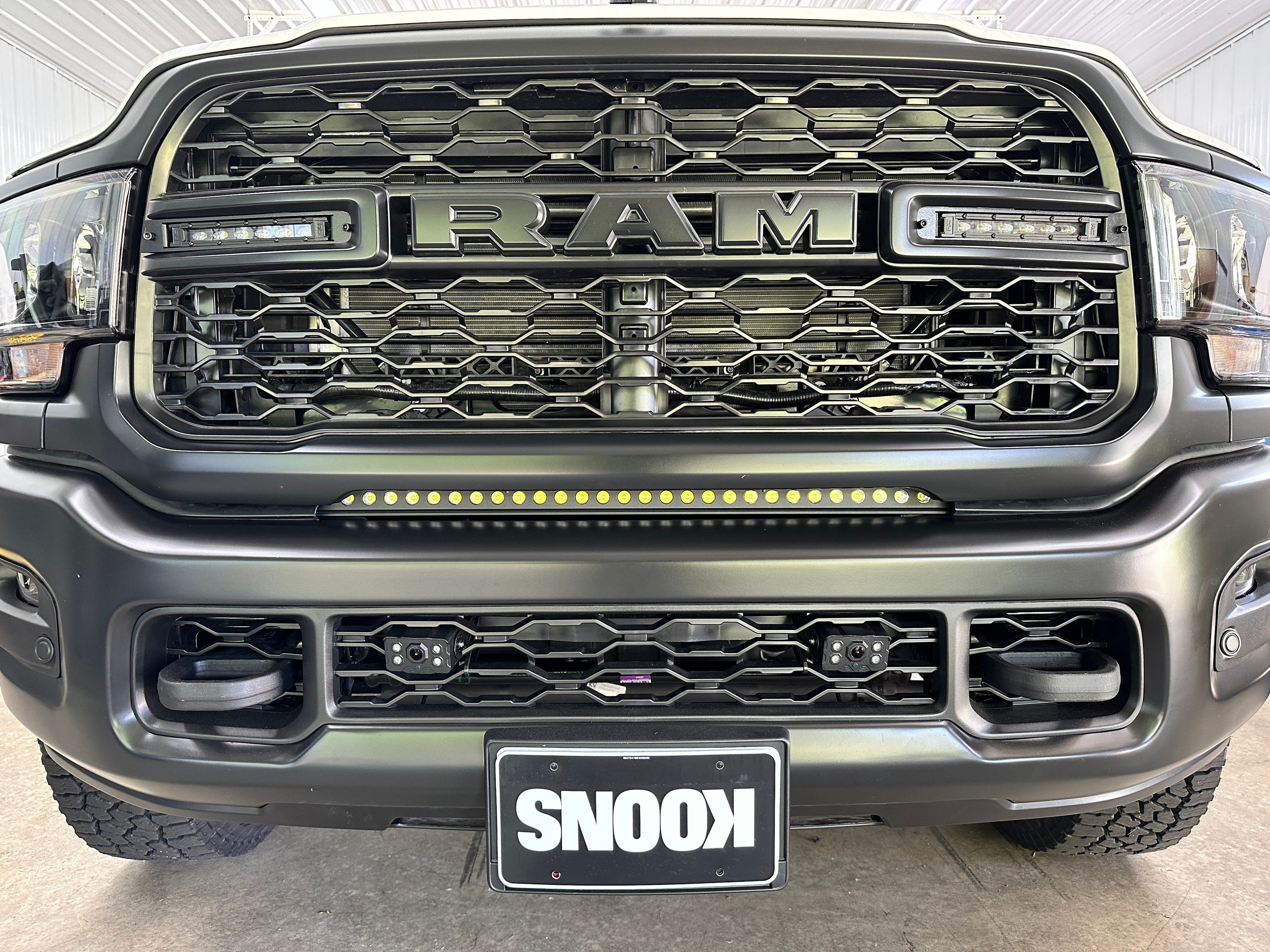 2019-2024 RAM 2500/3500 30in Light Bar