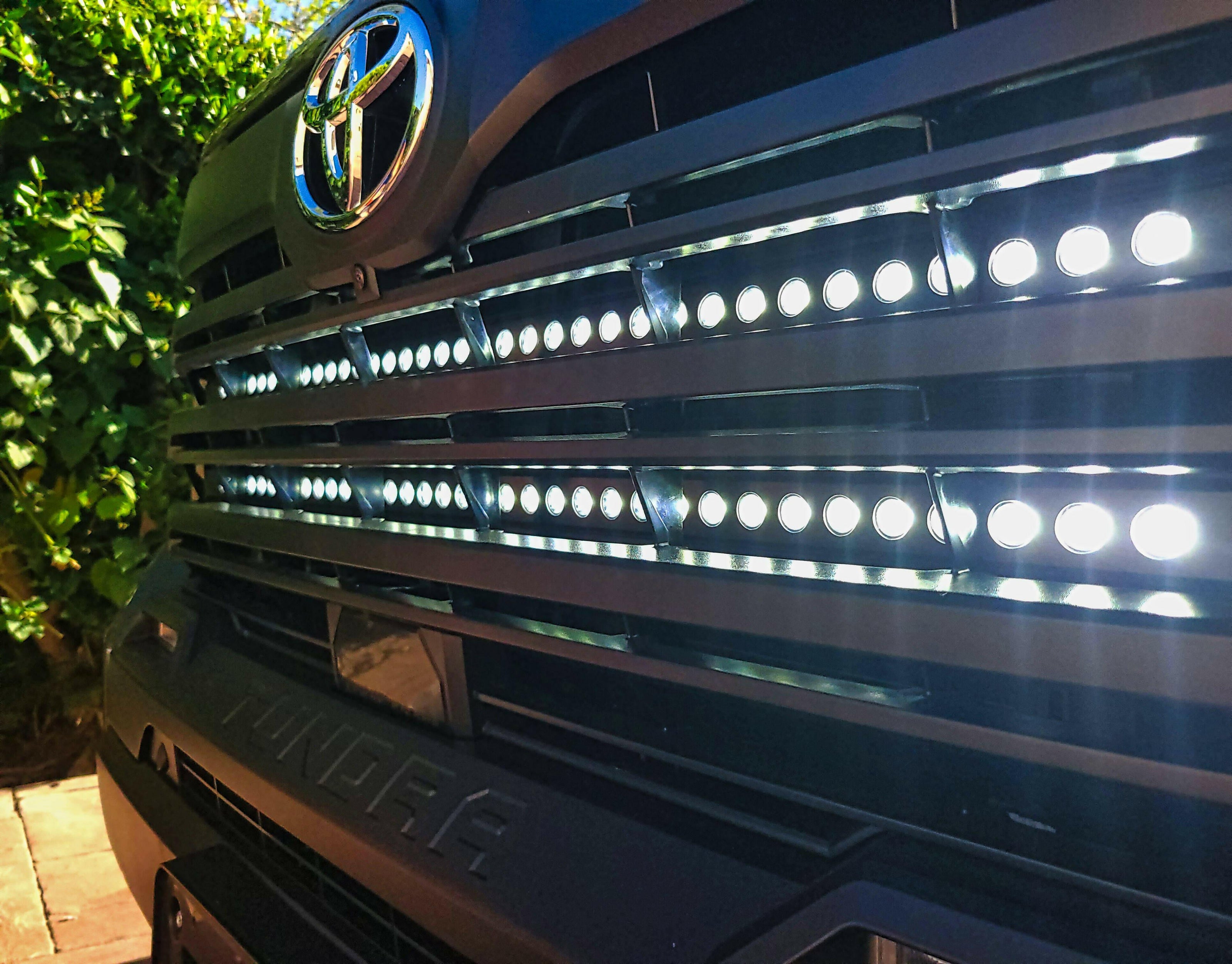 2022+ Toyota Tundra Dual 40s Light Bars