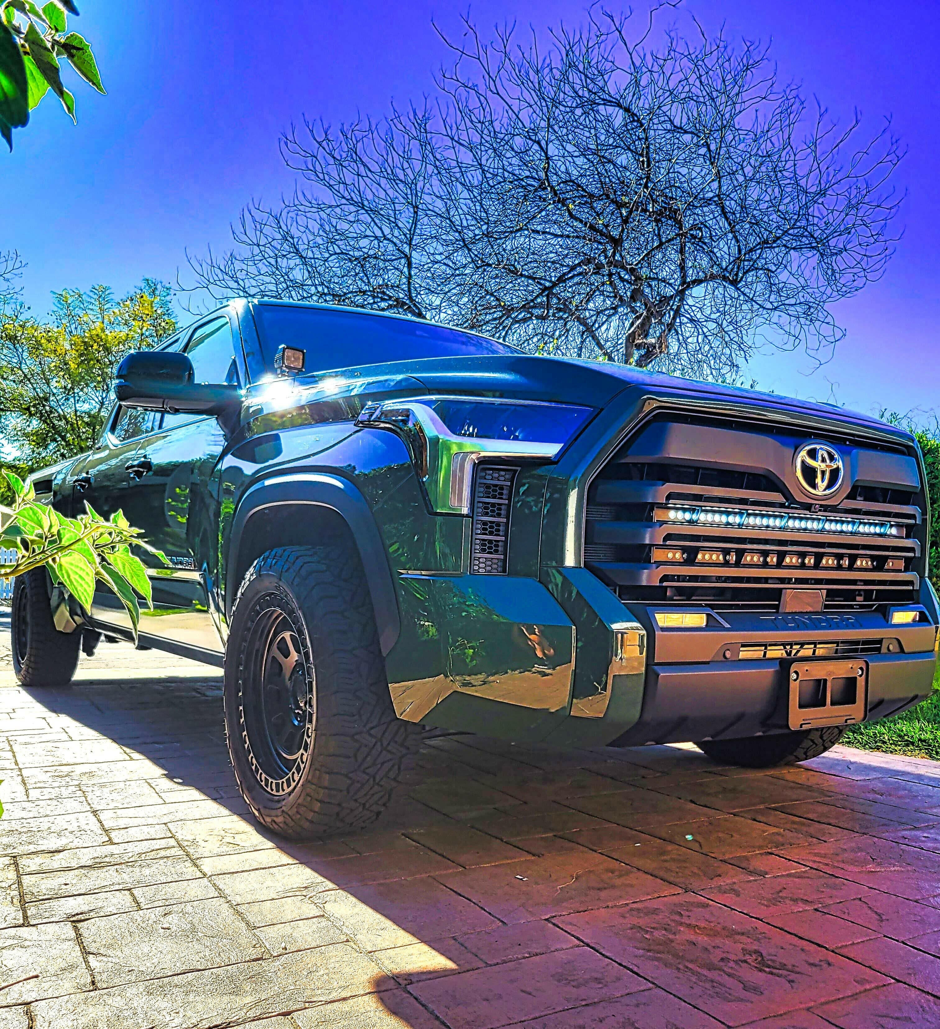 2022+ Toyota Tundra Single 40in Light Bar