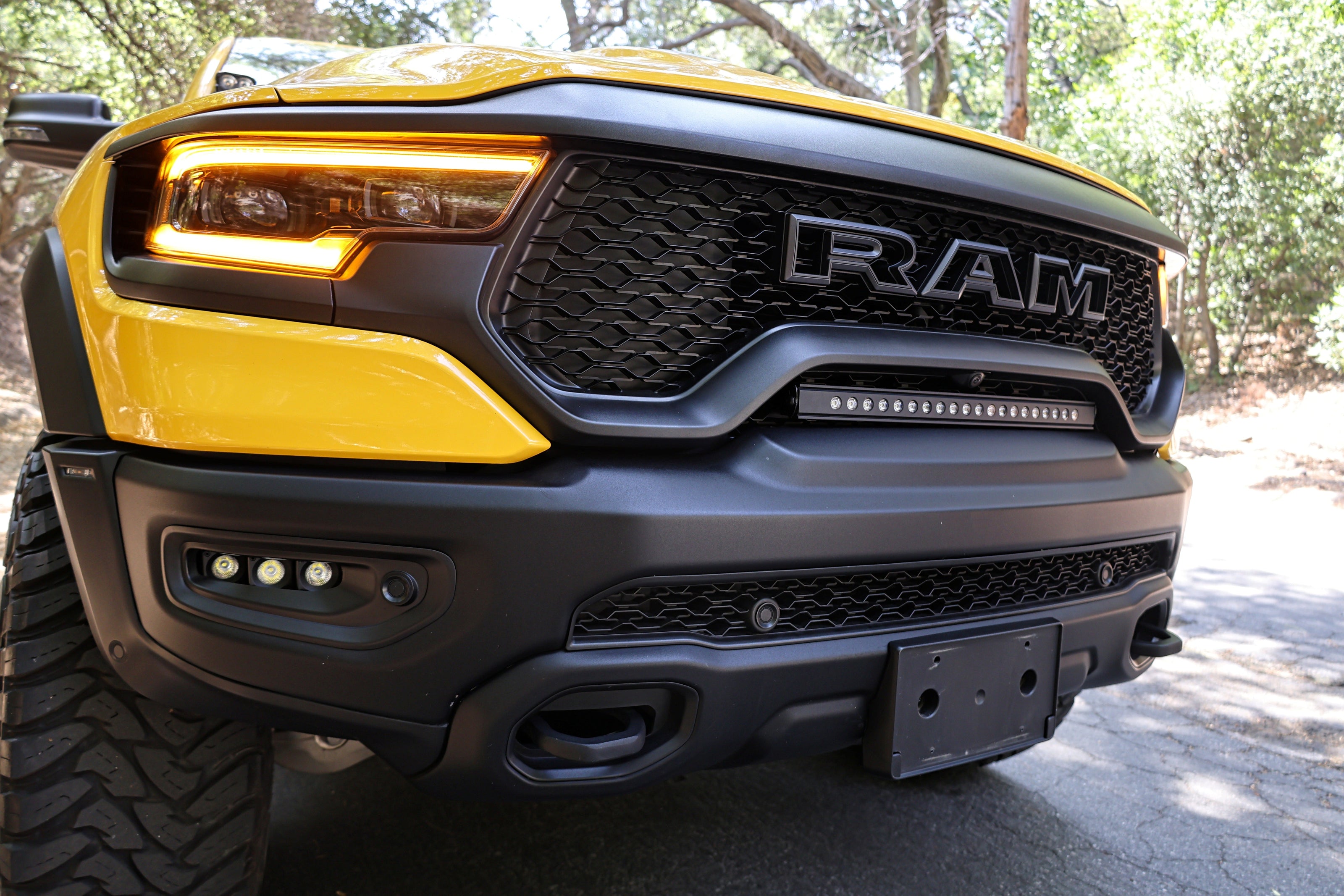 2021-2024 RAM 1500 TRX 23in Light Bar - Slim