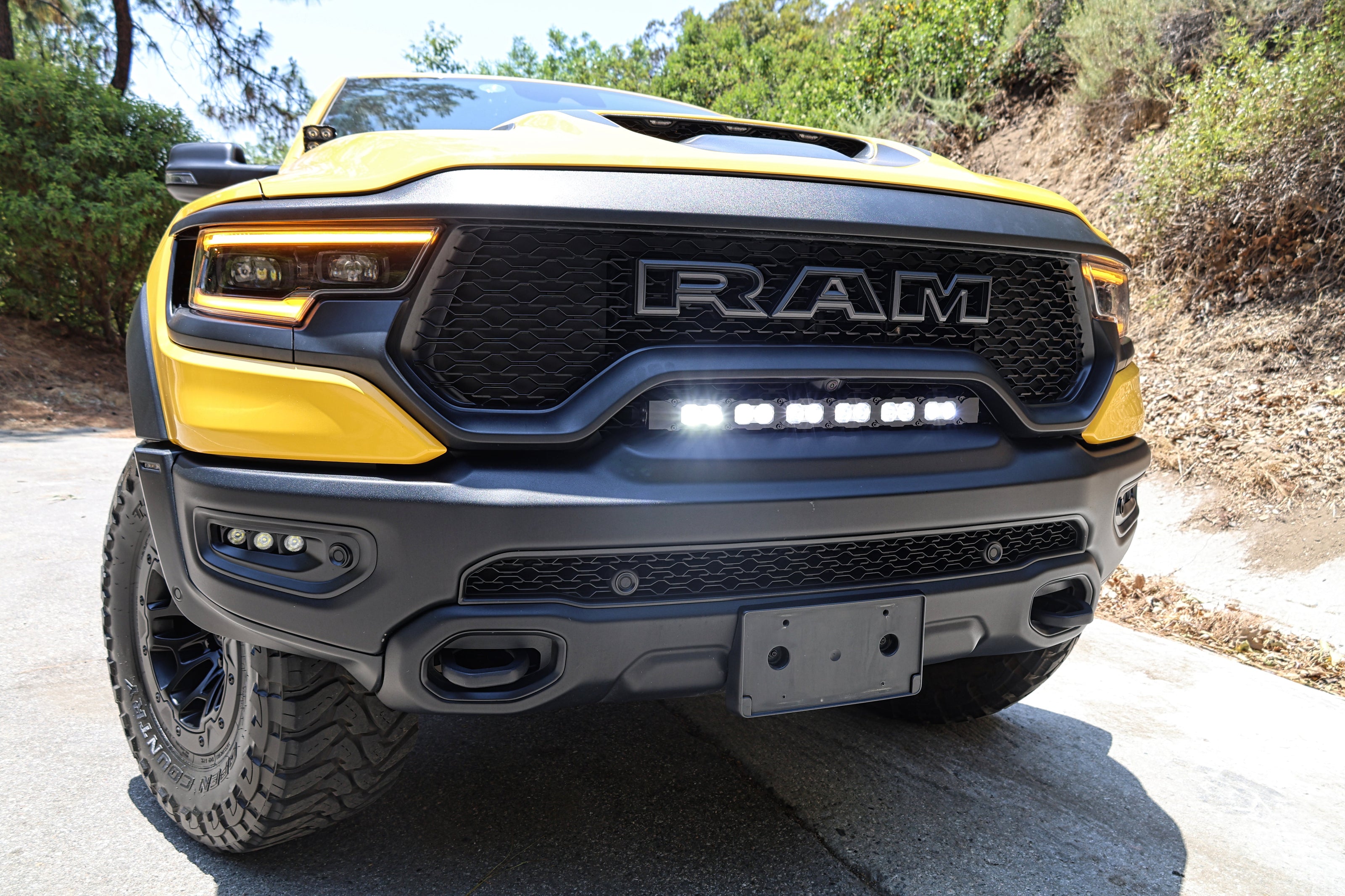 2021-2024 RAM 1500 TRX 23in Light Bar - PRO