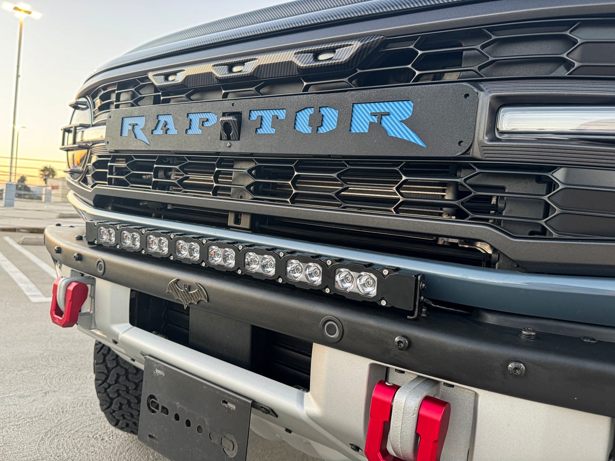 2021+ Ford Bronco Modular Bumper 30in Light Bar - PRO