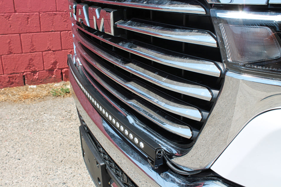 2025+ RAM 1500 40in Light Bar - Slim