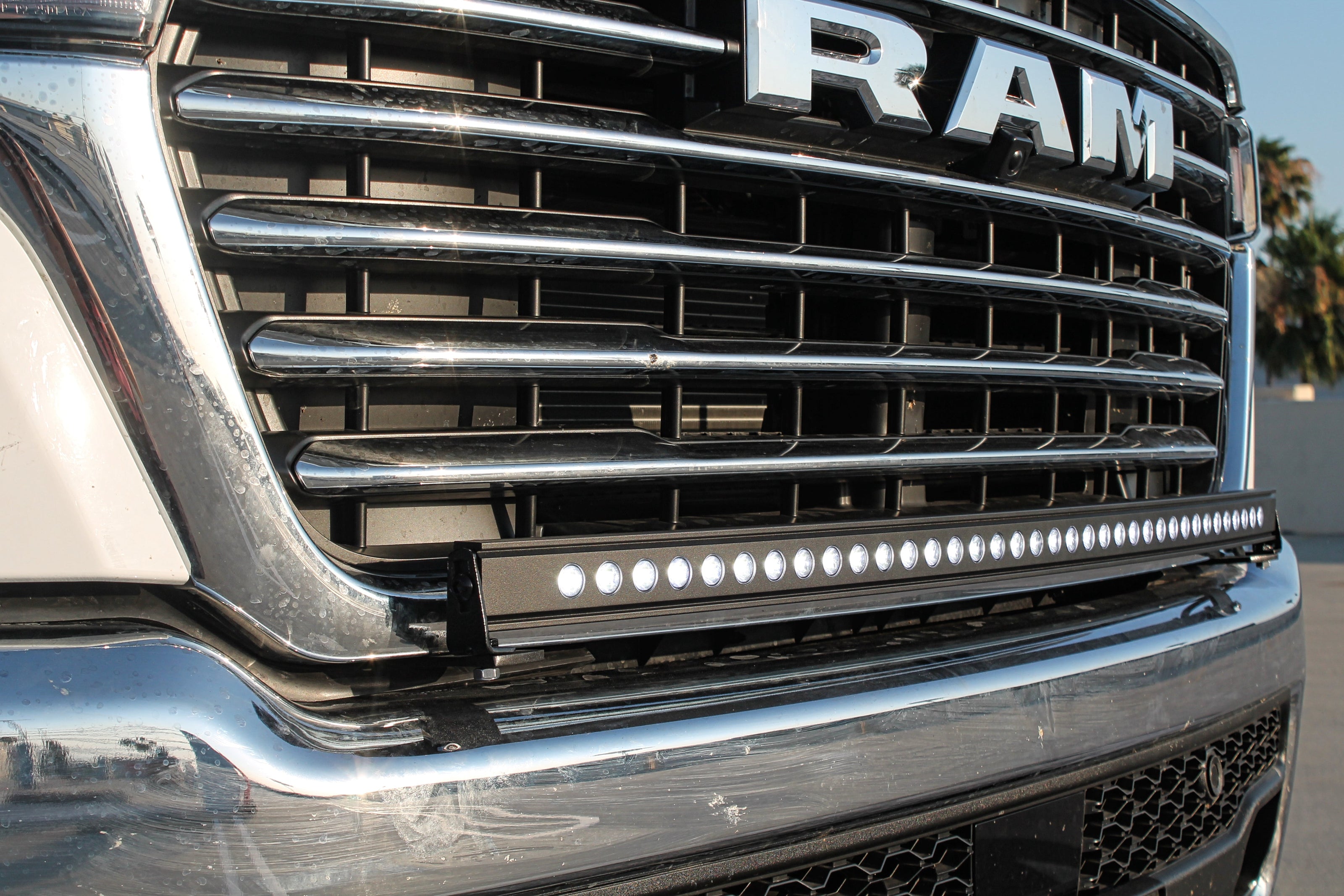 2025+ RAM 1500 40in Light Bar - Slim