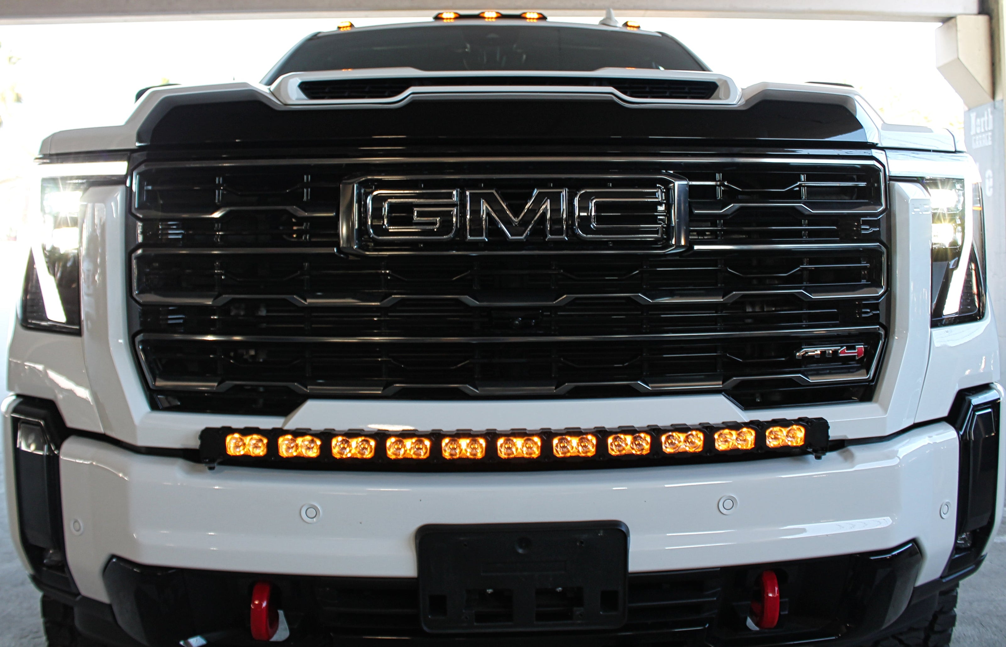2024+ GMC Sierra 2500/3500HD 40in Light Bar-PRO