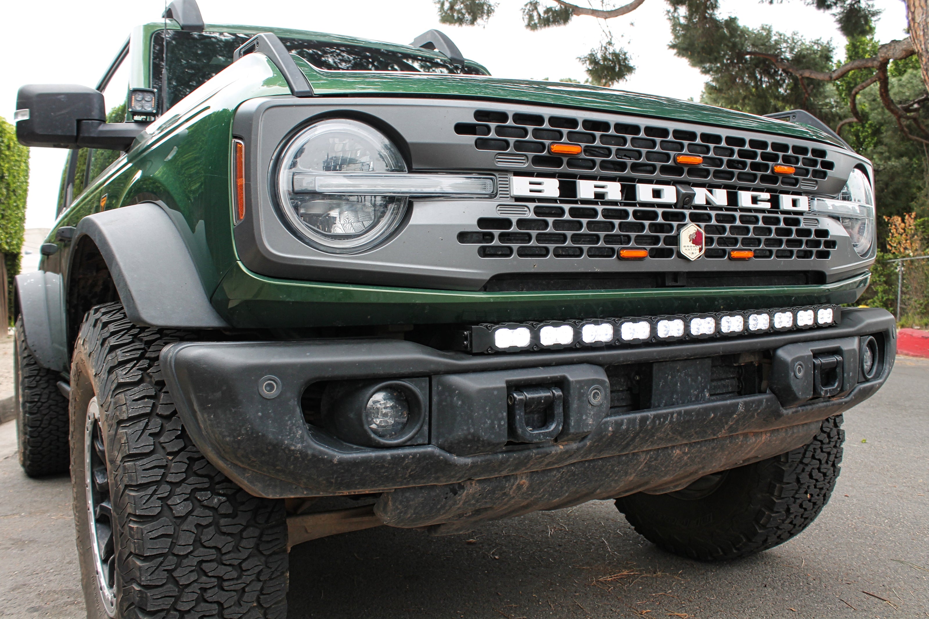 2021+ Ford Bronco Capable Bumper 40in Light Bar - PRO
