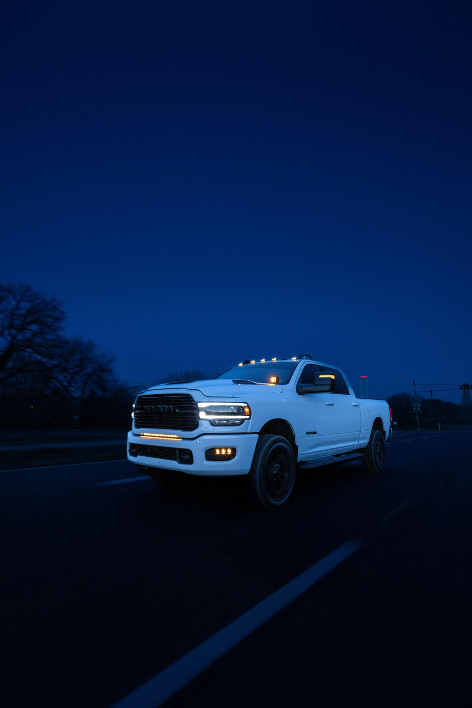 2019-2024 RAM 2500/3500 30in Light Bar