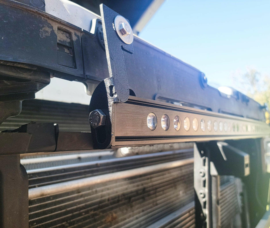 2020+ Chevrolet Silverado 2500/3500HD Single 30in Light Bar