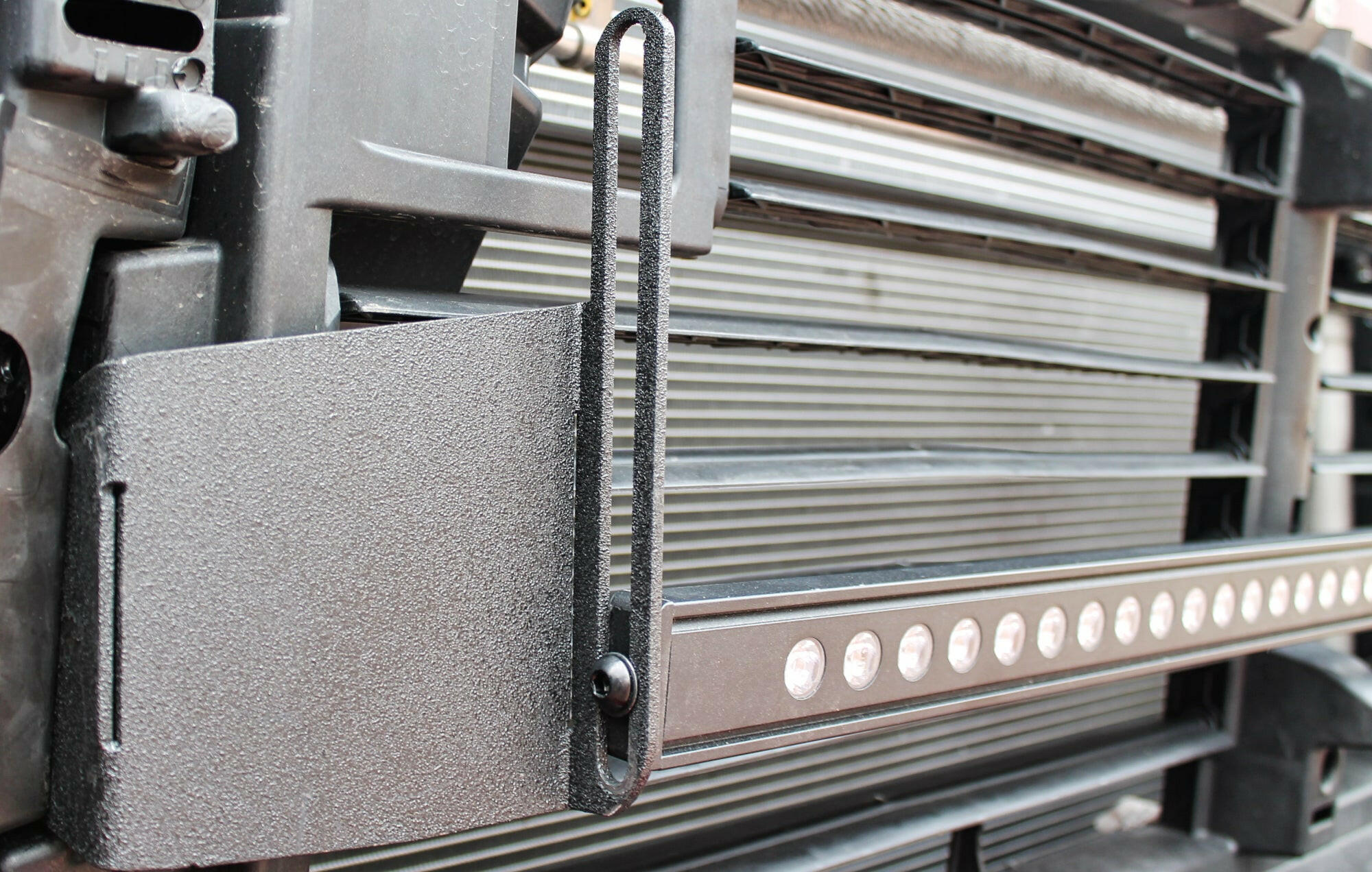 2020+ GMC Sierra 2500/3500HD Single 40in Light Bar