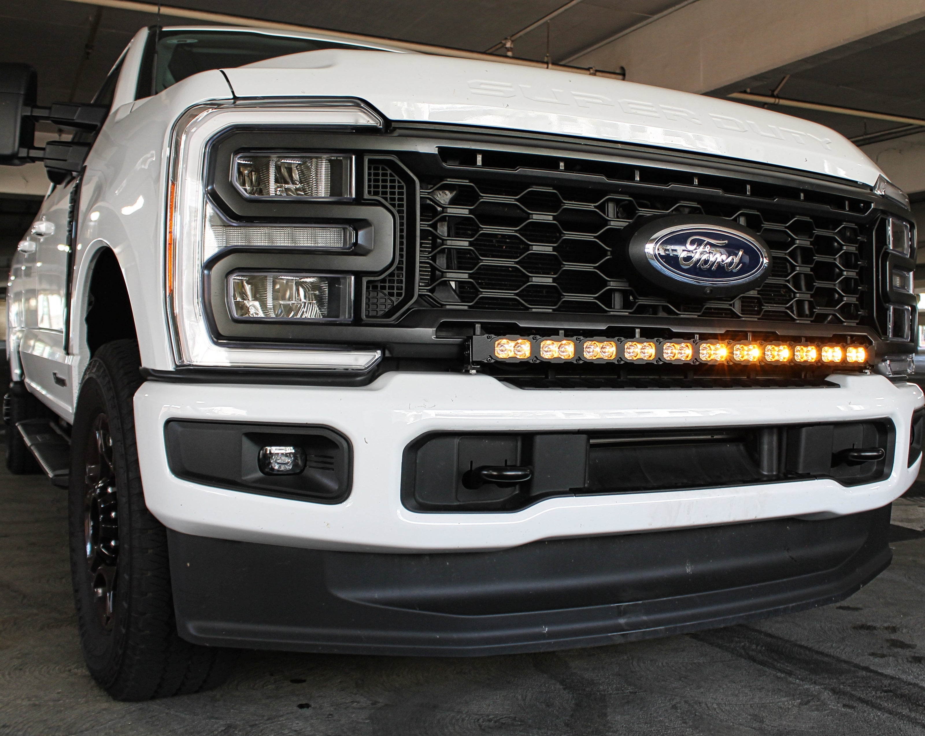2023+ Ford Super Duty F250/350/450 40in Light Bar - PRO